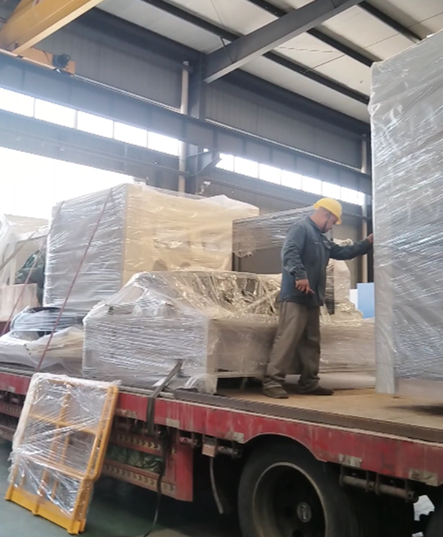 嘉峪关喷砂机软管易破损？选择与保养技巧
